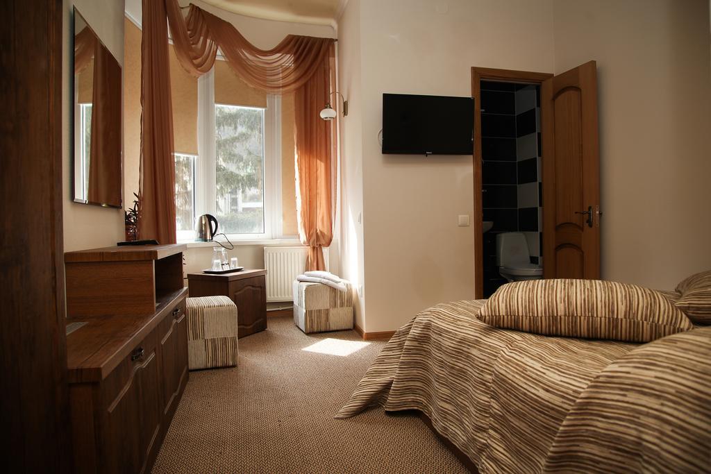 Central Hotel Сороки Номер фото