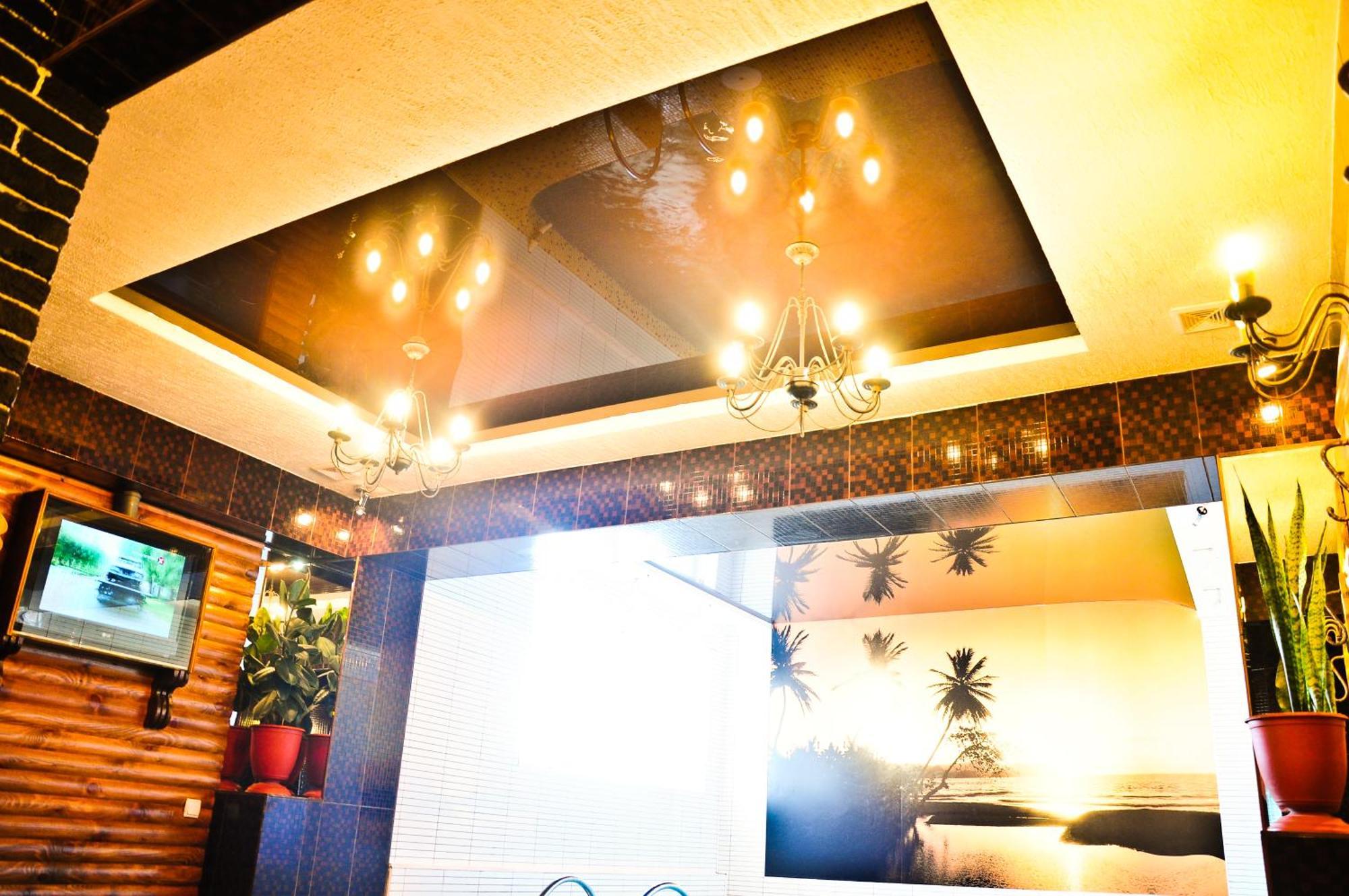 Central Hotel Сороки Экстерьер фото